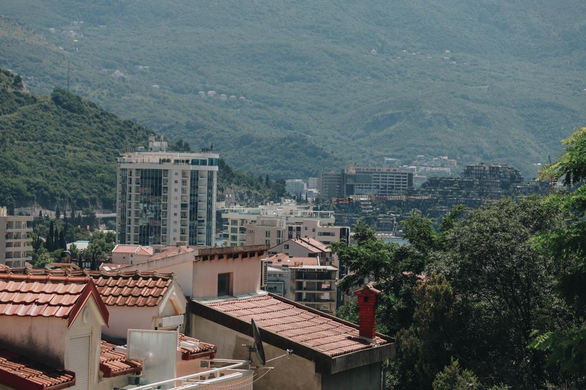 Apartment Pion Of Budva Exterior photo